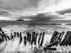 Le Fort National à Saint-Malo, premier assailli par la houle, photographie marine bretonne.