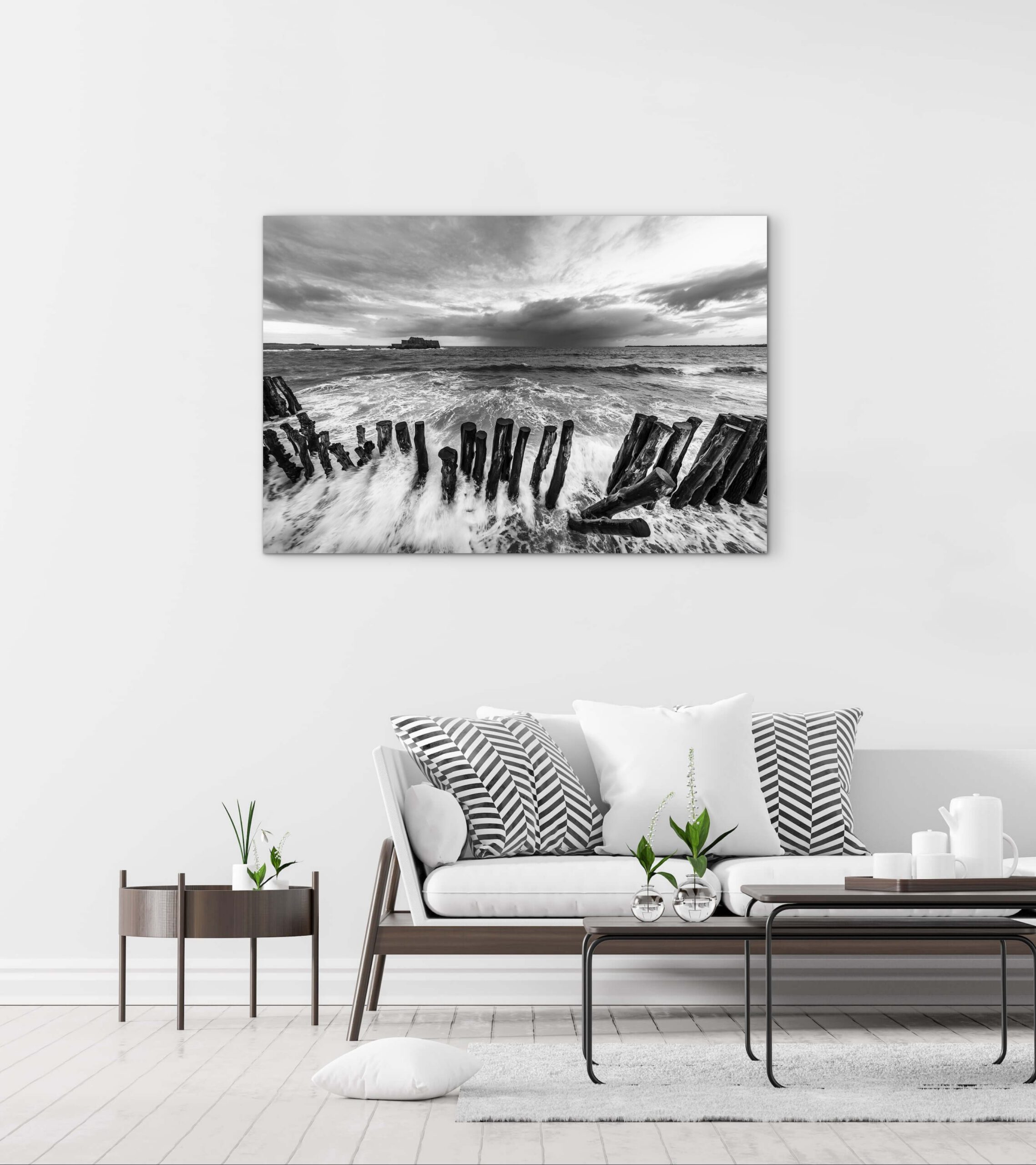 Mockup, noir et blanc, vague, mer, sillon,Brises lames, Saint-Malo, Bretagne