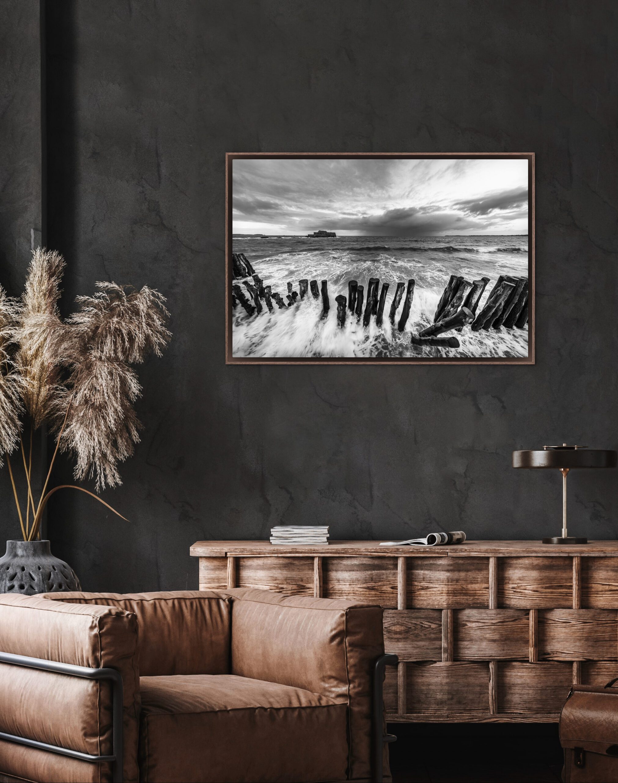 Mockup, noir et blanc, vague, mer, sillon,Brises lames, Saint-Malo, Bretagne