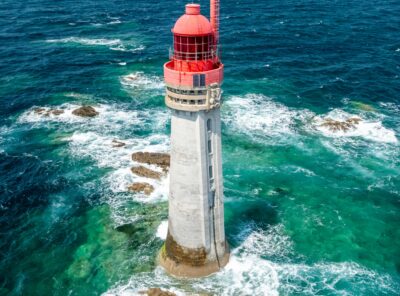 phare du grand jardin au large de saint malo